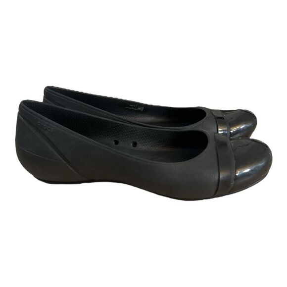 Crocs Womens Black Shiny Cap Toe Flat Ballet Slip On Shoes Work Size 9 - Picture 2 of 11